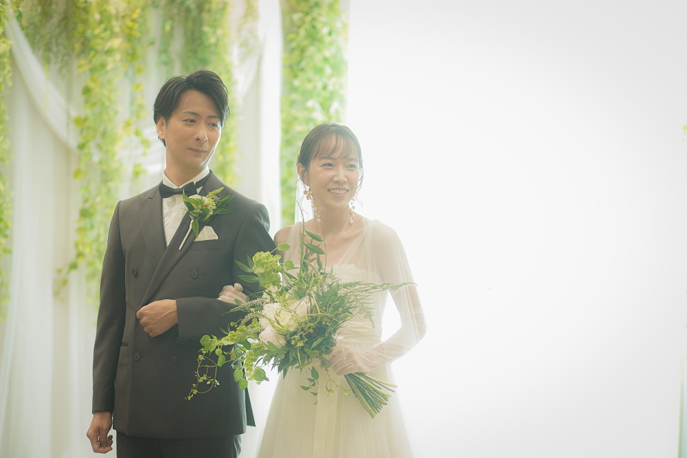 大切なゲストと一緒に笑って過ごす結婚式